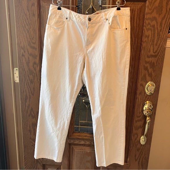CAbi Winter White 100% Boyfriend Cream Jeans Spring 2022 Sytle # 6072 Size 14 - Picture 1 of 16
